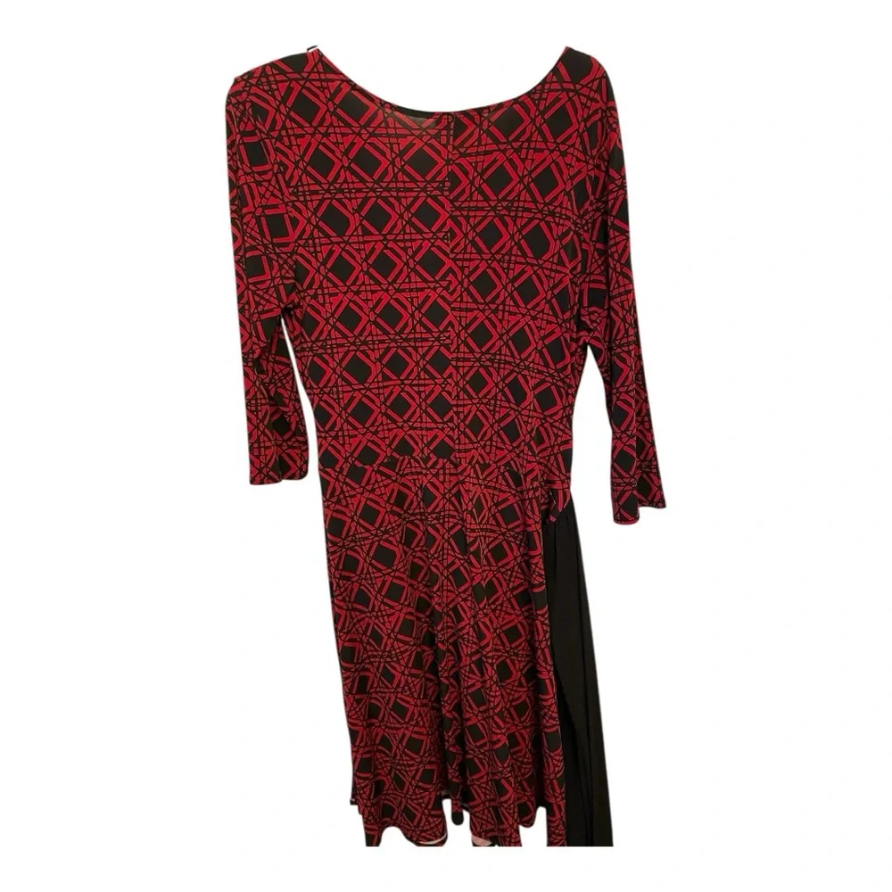 Dressbarn Red and black geometric Patterned Dress - Picture 8 of 8